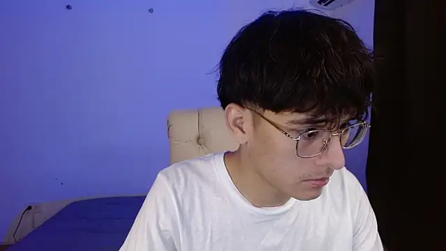 noah millerx online show from 17, 7, 2026
