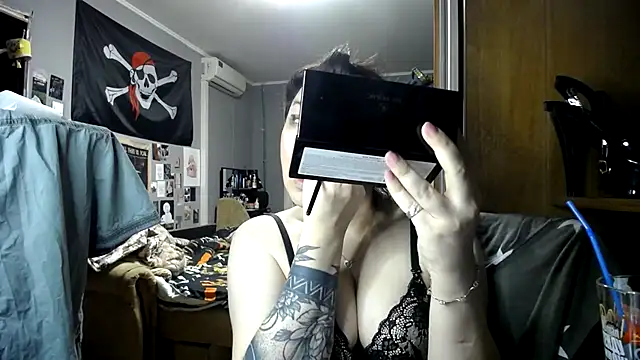 EvaBeautyXx online show from 11, 3, 2026