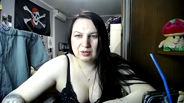 EvaBeautyXx online show from 5, 3, 2026