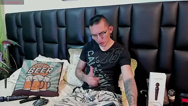 Mike Waters online show from 10, 4, 2026