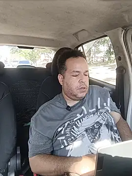 UrsoBissexualPauGrosso online show from 15, 4, 2026