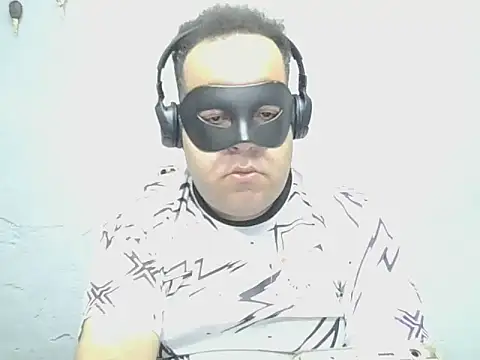 UrsoBissexualPauGrosso online show from 23, 3, 2026