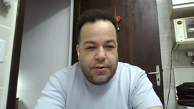 UrsoBissexualPauGrosso online show from 27, 5, 2026