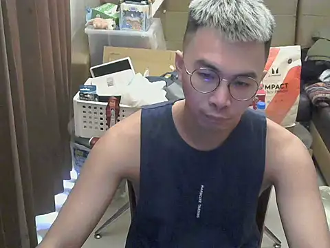 silverwolfwoof online show from 5, 4, 2026
