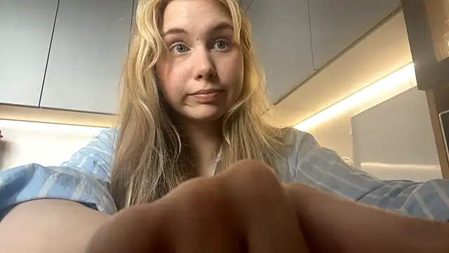 ShariLappas online show from 28, 2, 2026