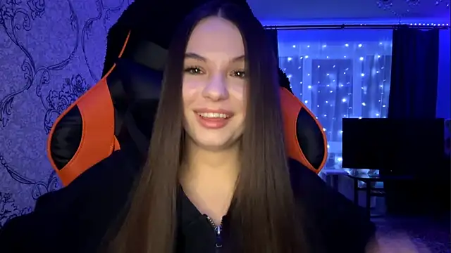 AkikoAnkrom online show from 26, 2, 2026