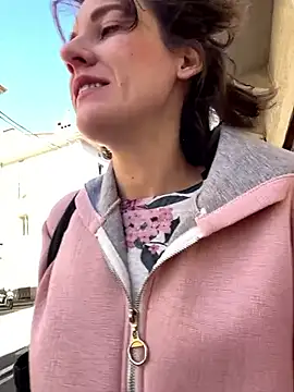 Kamorana online show from 14, 4, 2026