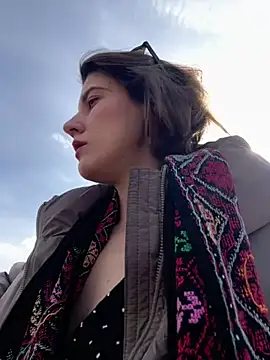 Kamorana online show from 11, 3, 2026