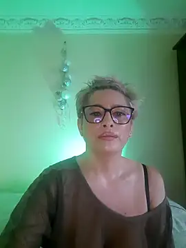 LunaBlaise online show from 23, 3, 2026