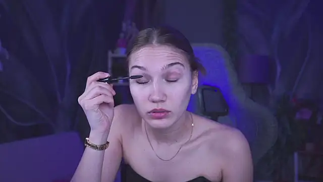 Sweet Emilya online show from 19, 3, 2026