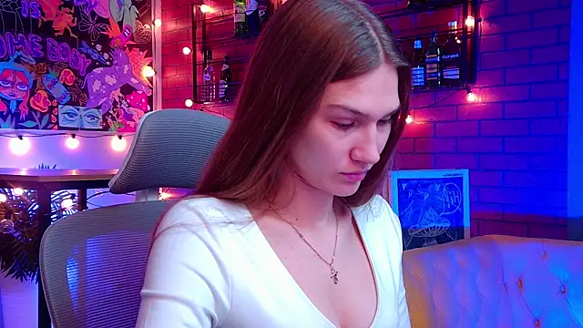 Sweet Emilya online show from 16, 4, 2026