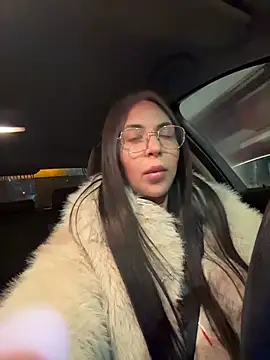 Bunny Lush online show from 4, 3, 2026