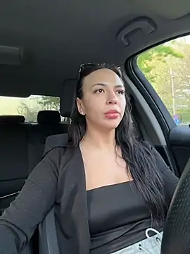 Bunny Lush online show from 18, 4, 2026