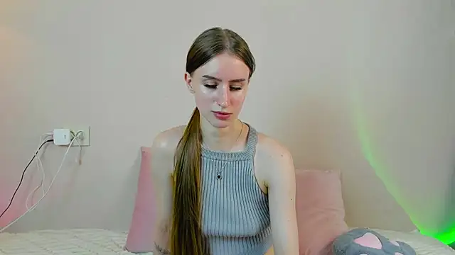 EllieRough online show from 4, 5, 2026