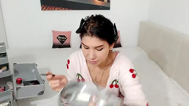 NickyHotXO online show from 3, 4, 2026