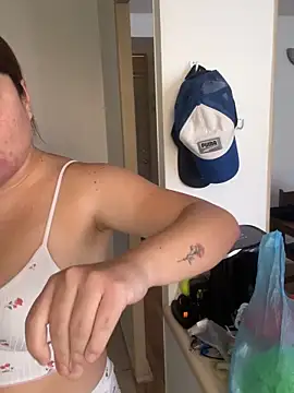 WHITEWOMEN 2 online show from 11, 3, 2026