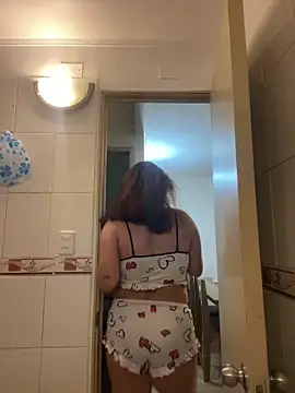 WHITEWOMEN 2 online show from 6, 4, 2026