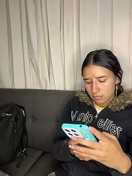 LilyRossi  online show from 11, 7, 2026
