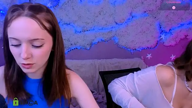 Snapshot of chloe_ley chatting on 11, 6, 2026 chloe ley online show from 11, 6, 2026