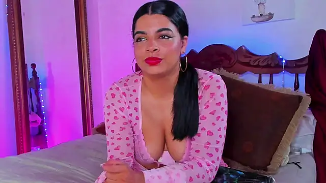 Arianna Moore online show from 11, 4, 2026