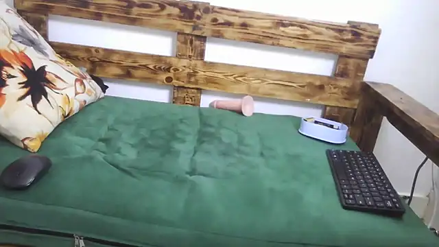 Sassy swee online show from 12, 3, 2026