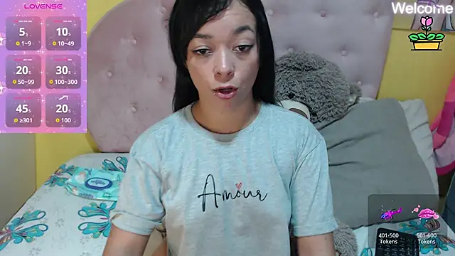 Sophiiee Gray online show from 6, 5, 2026