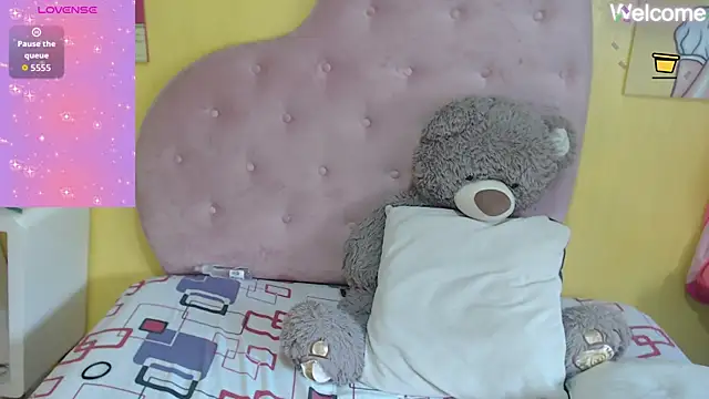 Sophiiee Gray online show from 28, 5, 2026