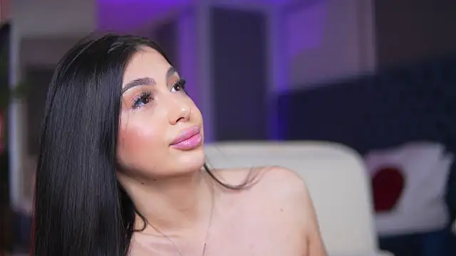 MissMeganMoon online show from 11, 5, 2026