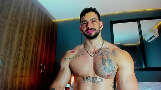 massimo visconti online show from 10, 4, 2026