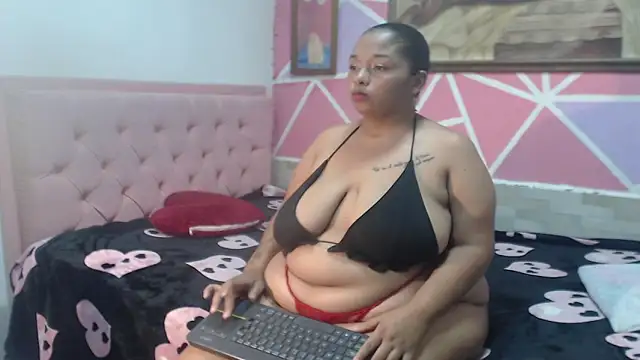 Doll rihana online show from 28, 5, 2026