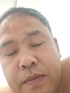 Snapshot of wanggang880903 chatting on 12, 3, 2026 wanggang880903 online show from 12, 3, 2026