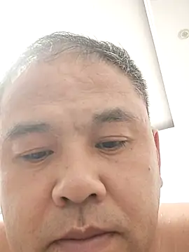 Snapshot of wanggang880903 chatting on 7, 6, 2026 wanggang880903 online show from 7, 6, 2026