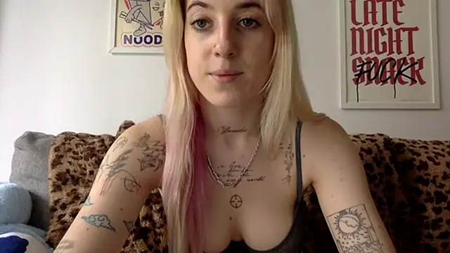 Snapshot of EmmyWet chatting on 21, 7, 2026 EmmyWet online show from 21, 7, 2026