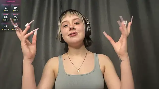 AueshaSimon online show from 12, 3, 2026