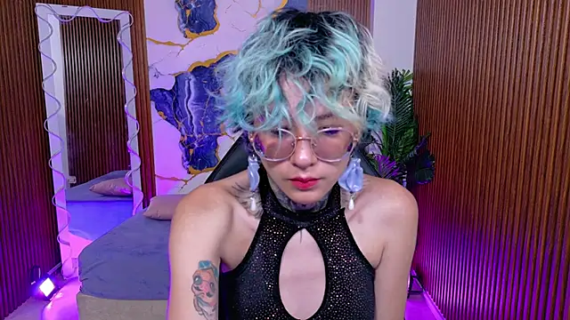 Lyra tay online show from 28, 5, 2026