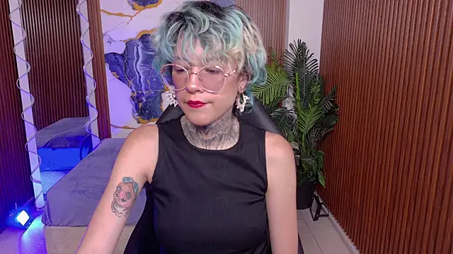 Lyra tay online show from 1, 6, 2026