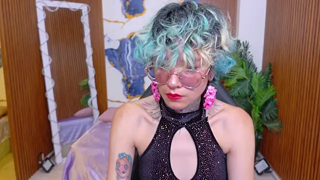 Lyra tay online show from 6, 6, 2026