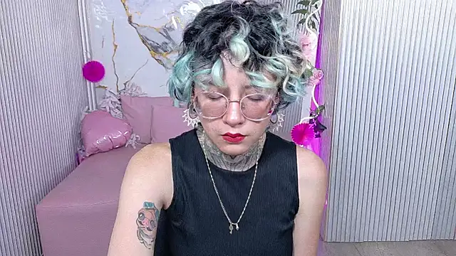 Lyra tay online show from 12, 7, 2026