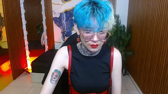 Lyra tay online show from 4, 4, 2026