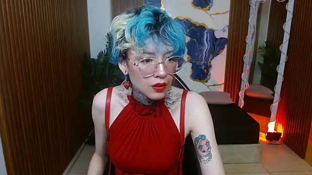 Lyra tay online show from 26, 4, 2026