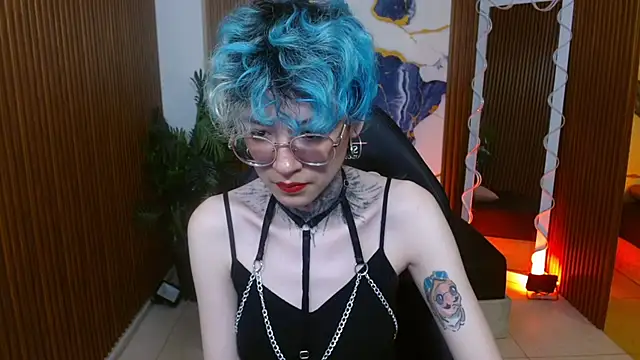 Lyra tay online show from 9, 5, 2026