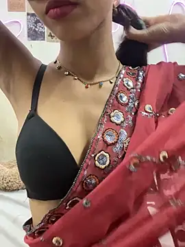 Zoiii   online show from 4, 4, 2026