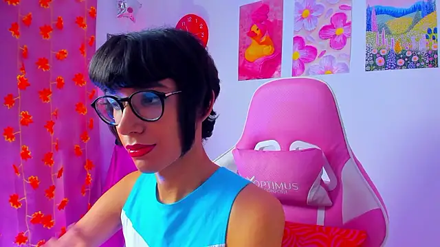 Madeline 21 online show from 27, 3, 2026