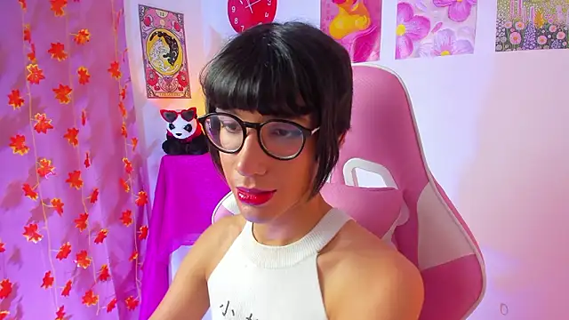 Madeline 21 online show from 11, 3, 2026