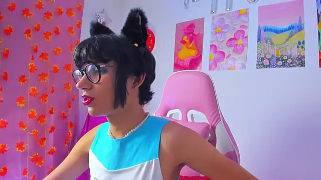 Madeline 21 online show from 26, 3, 2026