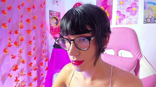 Madeline 21 online show from 12, 3, 2026