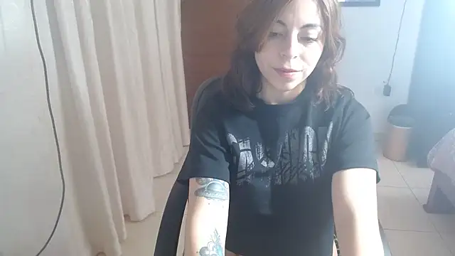 IrisArellano  online show from 28, 5, 2026