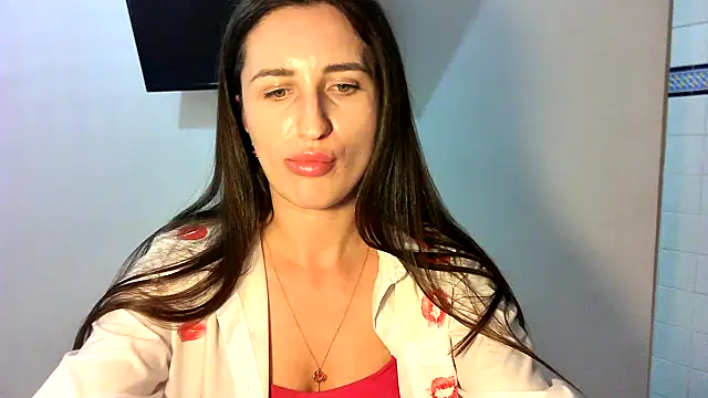 Snapshot of EveLuxe01 chatting on 28, 2, 2026 EveLuxe01 online show from 28, 2, 2026