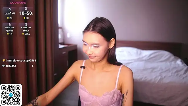 Snapshot of amy_peachy chatting on 9, 7, 2026 amy peachy online show from 9, 7, 2026