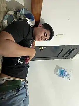 David-latinlover online show from 5, 3, 2026